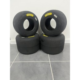 Set de 4 pneus KOMET K3M (Cat. X30 Senior, S125 Senior)